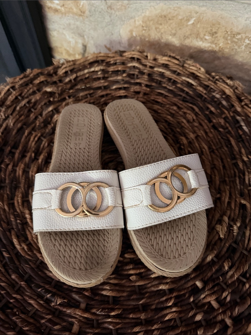 Zuhre White Slide Sandals with Gold Accent - Women's sz 37